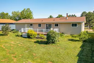 42 Locust Dr, Babbitt, MN 55706 - Photo 6