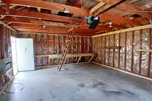 3001 3rd Ave E, Hibbing, MN 55746 - Photo 10