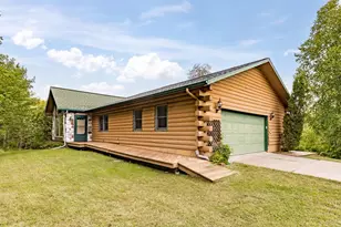 3537 Martin Rd, Duluth, MN 55803 - Photo 1