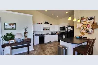 908 E Skyline Pkwy, Duluth, MN 55805 - Photo 4