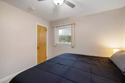 2219 W 22nd St, Duluth, MN 55811 - Photo 18
