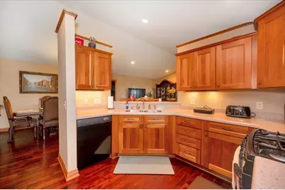 205 Bluff's Ridge Ct, Duluth, MN 55811 - Photo 8