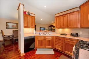 205 Bluffs Ridge Ct, Duluth, MN 55811 - Photo 8