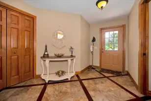 205 Bluffs Ridge Ct, Duluth, MN 55811 - Photo 2