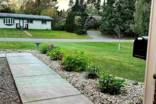 738 Hawthorne St, Cloquet, MN 55720 - Photo 4