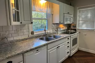 110 E Chisholm St, Duluth, MN 55803 - Photo 16