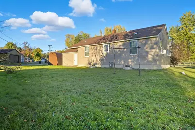 1123 Adams Ave, Eveleth, MN 55734 - Photo 8