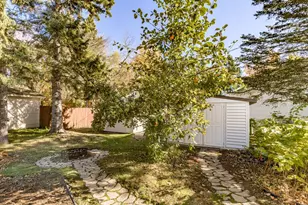 3310 Decker Rd, Duluth, MN 55811 - Photo 48