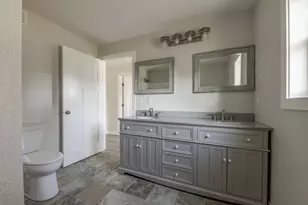 411 4th Ave, Two Harbors, MN 55616 - Photo 16