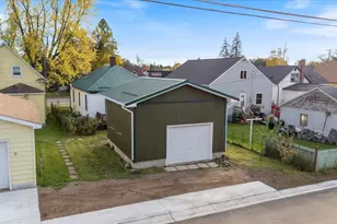 316 W 3rd Ave, Aurora, MN 55705 - Photo 14