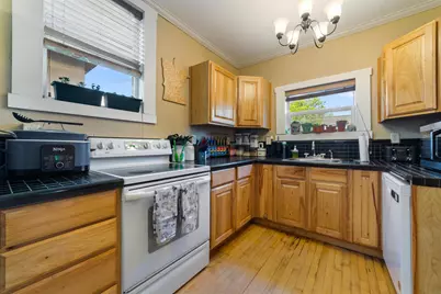 502 N 3rd Ave, Proctor, MN 55810 - Photo 6