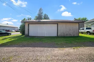 502 N 3rd Ave, Proctor, MN 55810 - Photo 20
