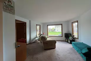 423 5th Ave E, Ashland, WI 54806 - Photo 6