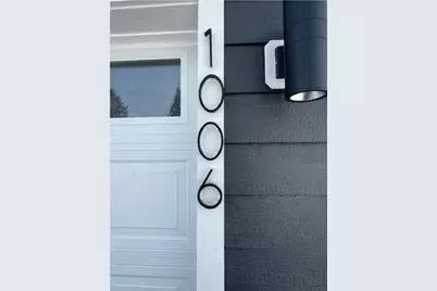 1006 26th St #B, Cloquet, MN 55720 - Photo 2