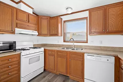 3908 Brian Rd, Duluth, MN 55803 - Photo 6