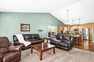 14 Deer Valley Rd, Duluth, MN 55811 - Photo 8