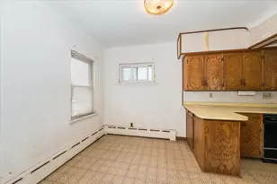 4333 W 8th St, Duluth, MN 55807 - Photo 8