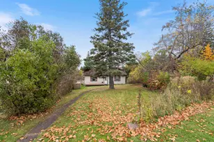 4710 McCulloch St, Duluth, MN 55804 - Photo 12