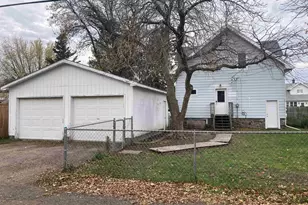 26 13th St, Cloquet, MN 55720 - Photo 4