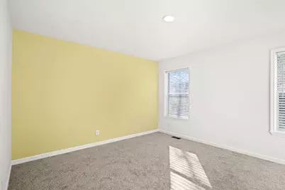 1914 E 1st St, Duluth, MN 55812 - Photo 18