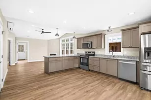 3136 Maple Dr, Cloquet, MN 55720 - Photo 2