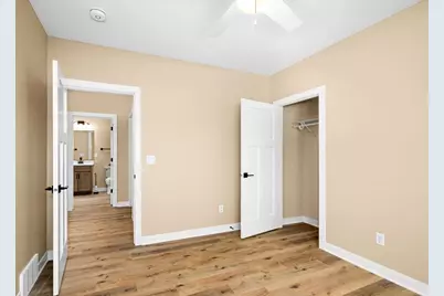 8602 Maynard Pl, Duluth, MN 55807 - Photo 26