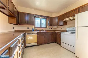 9141 Burghardt Rd, Cook, MN 55723 - Photo 12