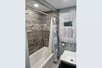 1403 E 8th St, Duluth, MN 55805 - Photo 18