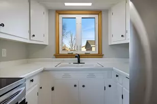 121 Oak St, Proctor, MN 55810 - Photo 8