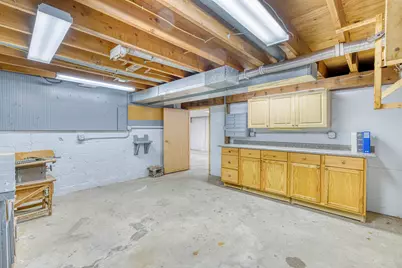 210 W Mulberry St, Duluth, MN 55811 - Photo 34
