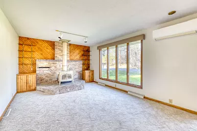 210 W Mulberry St, Duluth, MN 55811 - Photo 8