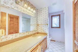 210 W Mulberry St, Duluth, MN 55811 - Photo 18