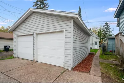 1623 Ogden Ave, Superior, WI 54880 - Photo 16