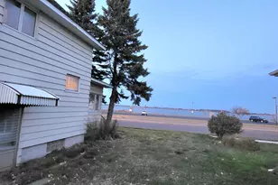 202 E 2nd St, Superior, WI 54880 - Photo 8