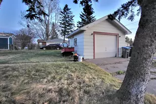 202 E 2nd St, Superior, WI 54880 - Photo 10