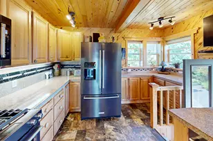 206 N Broadway Ave, Grand Marais, MN 55604 - Photo 18