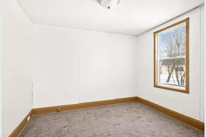 722 Fisher Ave, Superior, WI 54880 - Photo 12