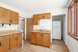 722 Fisher Ave, Superior, WI 54880 - Photo 4