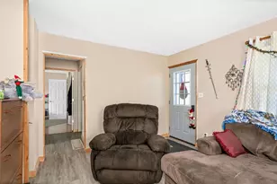 24 Green Ln, Silver Bay, MN 55614 - Photo 8