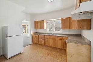 321 5th Ave E, Ashland, WI 54806 - Photo 6