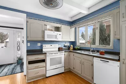 8406 Beverly St, Duluth, MN 55808 - Photo 14