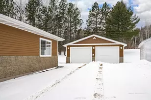 52 Davis Dr, Silver Bay, MN 55614 - Photo 4