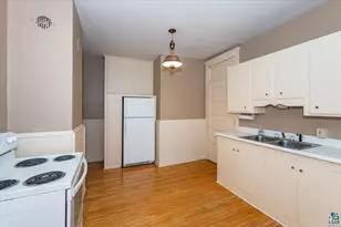 2510 E Superior St, Duluth, MN 55812 - Photo 6