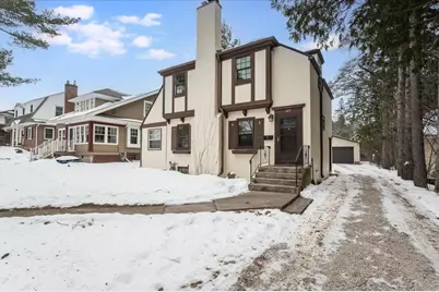 145 Waverly Pl, Duluth, MN 55803 - Photo 2
