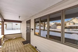 115 17th St, Cloquet, MN 55720 - Photo 6