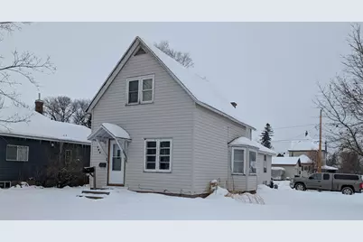 922 Macarthur Ave, Ashland, WI 54806 - Photo 2