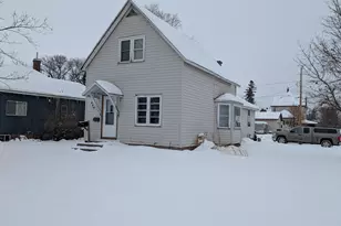 922 MacArthur Ave, Ashland, WI 54806 - Photo 2