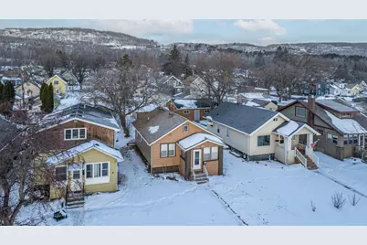 4217 W 7th St, Duluth, MN 55807 - Photo 2