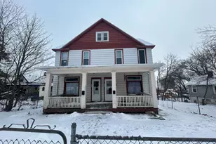 616 E 6th St, Duluth, MN 55805 - Photo 2