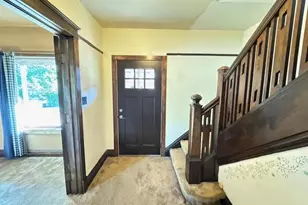 318 N 23rd Ave W, Duluth, MN 55806 - Photo 2